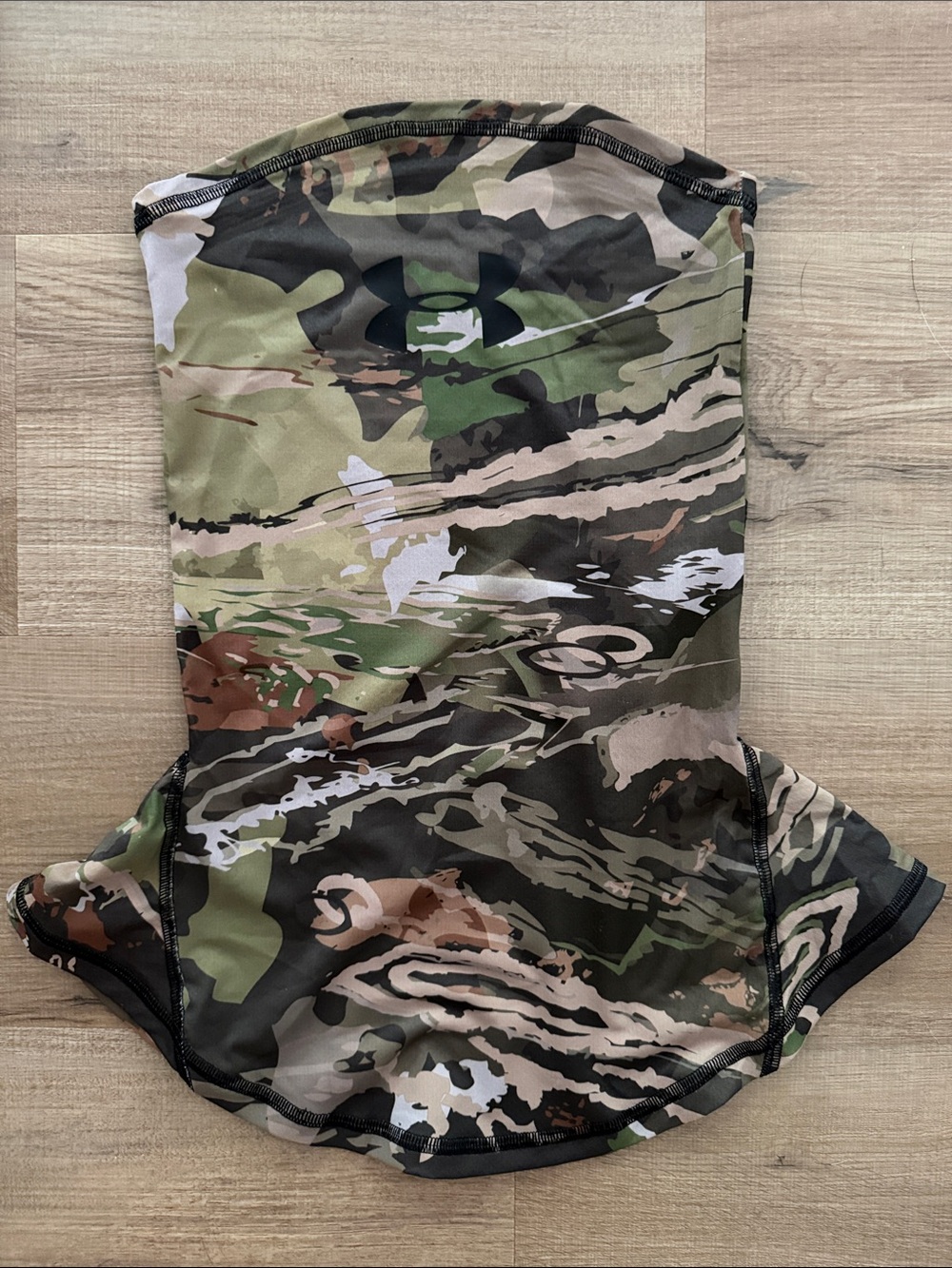 Under Armour Women’s Threadborne Ridge Reaper Forest Camo Shirt Hat Neck Gaiter - Picture 6 of 7